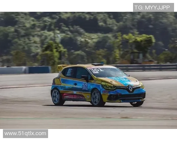 南京与武汉足球队耐力对决赛后分析与总结